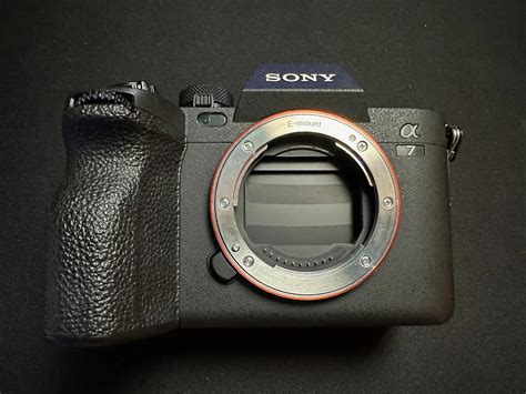 Sony Alpha 7 IV Full-frame Mirrorless Interchangeable Lens Camera, Body ...