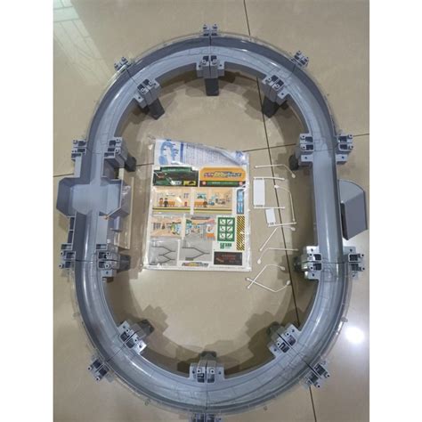 Jual Tomica Go Go Highway Hot Wheels Track Playset Motorized Takara Tomy Vera Laris Shopee