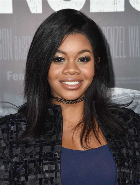 Gabby Douglas At The Fences Premiere In Manhattan New York City 1219