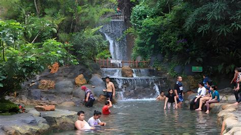 Nikmati Pemandian Air Panas Di Sari Ater Subang Daya Tarik Lokasi