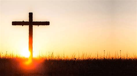 Cross On Green Grass During Sunrise HD Cross Wallpapers | HD Wallpapers ...