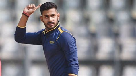 Watch: Manoj Tiwary celebrates IPL 2020 Auctions snub