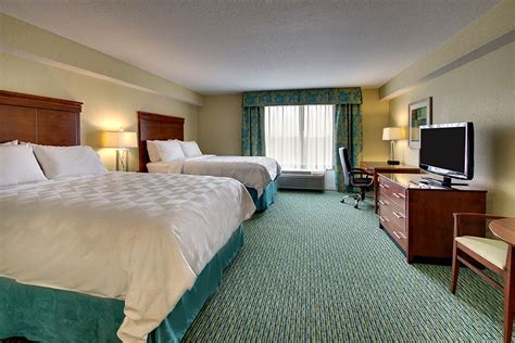 Holiday Inn Resort Orlando - Lake Buena Vista Hotel Deals | Allegiant®