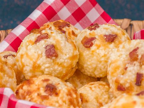 Pão de Queijo de Tapioca Granulada C K N J