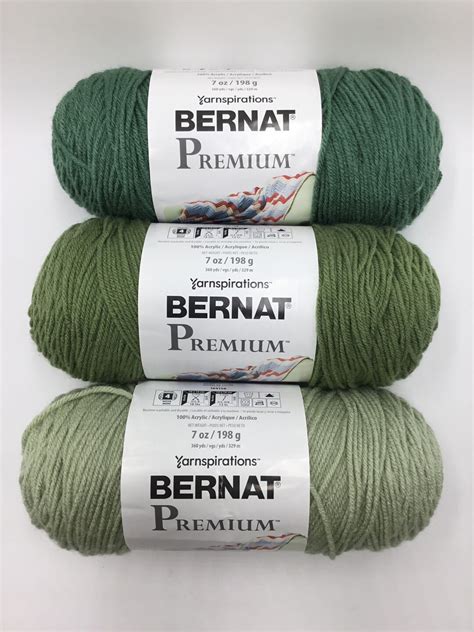 Bernat Premium Ultrasoft Worsted Weight Acrylic Yarn Variety Of Colours