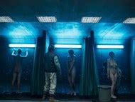 Naked Unknown In Oasis