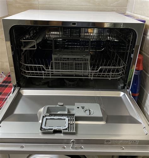 Посудомоечная машина настольная DeLonghi DDW07T Onics — купить по ...