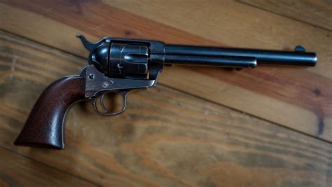 Antique Colt Model SAA 1873 Peacemaker for Sale at Auction - Mecum Auctions