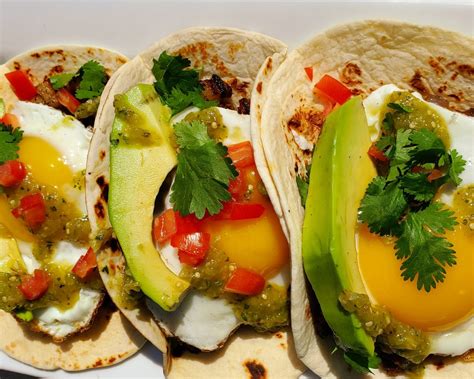 Our Recipe For The Ultimate Breakfast Tacos Southern Fellow