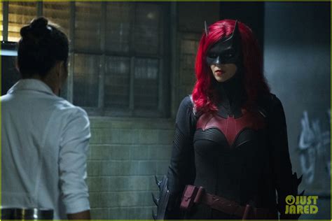 Ruby Rose Reveals That She Was Allergic To The Batwoman Suit!: Photo ...