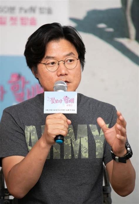 나영석 Pd ‘사진 도용 사과부터 Vod서비스 중단여전히 싸늘한 대중 시선