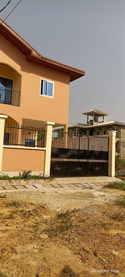 Duplex A Vendre Douala Yassa Logements Sociaux Homecm Annonces