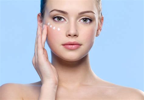 Eye Therapy – косметика против синяков и темных кругов под глазами от ...