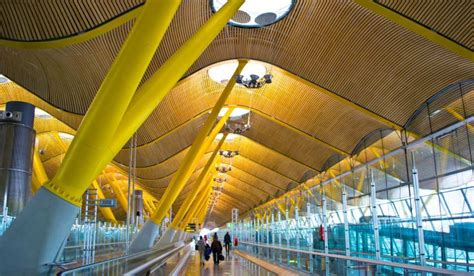 La Terminal De Barajas Es Una De Las Mejores Obras Del Siglo Xxi