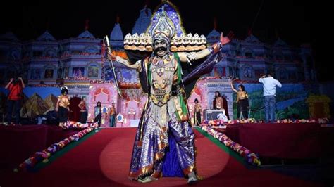 Delhi: Preparations begin as Ramlila groups greet green light for ...