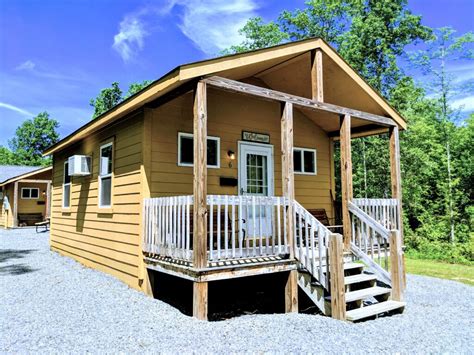 Beautiful Cabins And Lodging Just Four Minutes From New River Gorge Wv