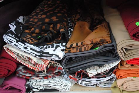 Mercerie-Metraj-Constanta: Materiale textile