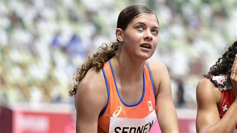 Sprinterin Zoë Sedney beim Sex gefilmt Teamkollege nicht entlassen PULS