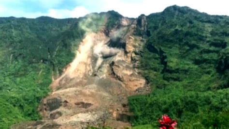 Tebing Galunggung Longsor Kunjungan Wisatawan Tetap Ramai Berita