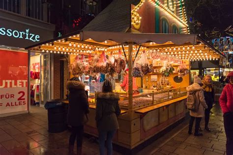 Christmas Market in the City of Dusseldorf Editorial Photography - Image of people, town: 108136227