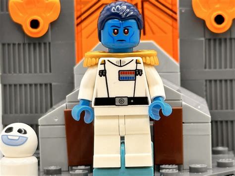 Lego Star Wars Minifigure Sw0811 Grand Admiral Thrawn From 75170 EBay