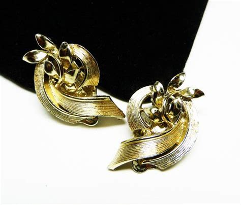 Classic Goldtone Clip On Earrings By Lisner Ribbon And Etsy Clip On