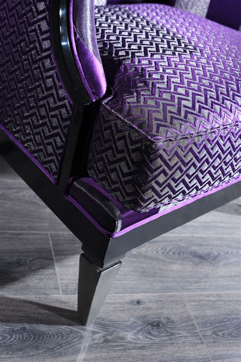 Casa Padrino Luxury Baroque Living Room Armchair Purple Black