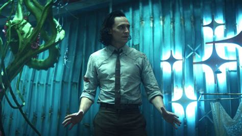 'Loki' Star Tom Hiddleston Teases 'Passionate & Chaotic' Season 2