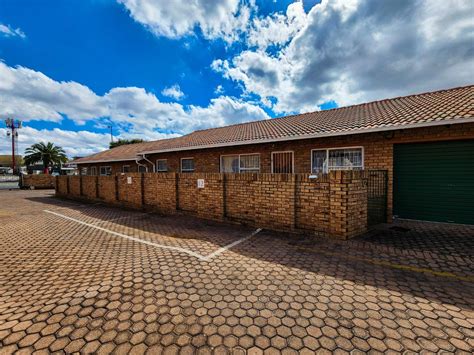 Townhouses For Sale In Krugersdorp Krugersdorp Property Property