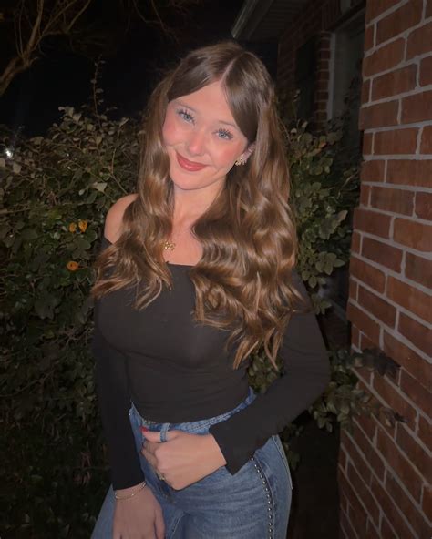 hannah claire (@hannahdomanguee) • Instagram photos and videos