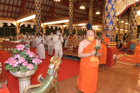 ร่วมฟังพระธรรมเทศนาและเวียนเทียน เนื่องในวันมาฆบูชา