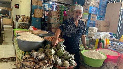 Harga Beras Hingga Kacang Tanah Di Pasar Basah Mandonga Kendari