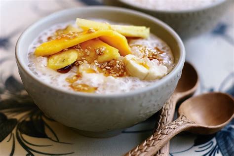 Banana Coconut Tapioca Puddings Che Chuoi