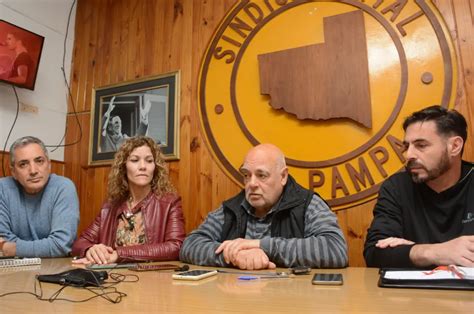 La Intersindical Convoca Un Plenario Para Discutir Un Plan De Lucha