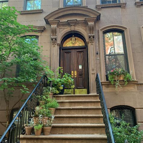 Sex And The City Carrie Bradshaw S Apt In New York Ny Photos