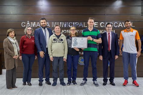 Campeão brasileiro dos Jogos para Transplantados é homenageado na