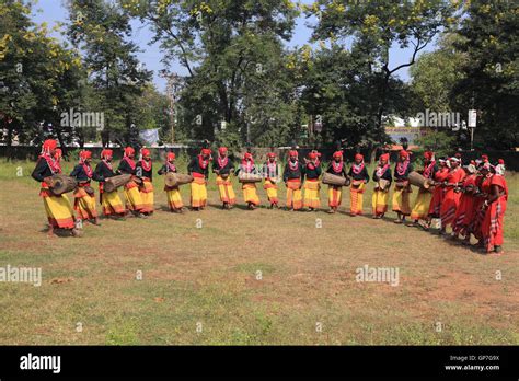 Dance Chhattisgarh India Asia Hi Res Stock Photography And Images Alamy