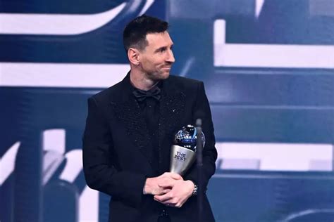 Lionel Messi Jadi Pemain Terbaik Fifa Kalahkan Mbappe Dan Benzema