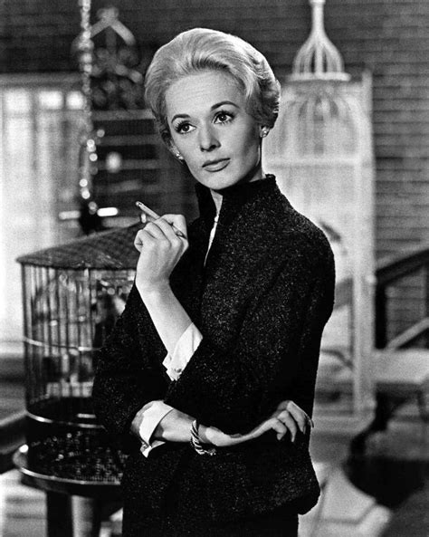 Tippi Hedren In The Birds Directed By Alfred Hitchcock 1963 1960s Film Vintage Tippi Hedren