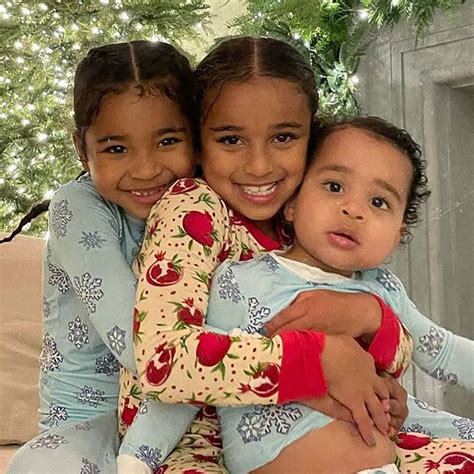 khloe kardashians kids  niece dream  adorable pj dance party
