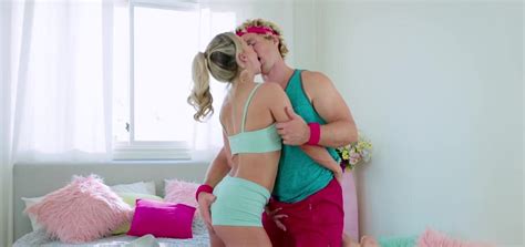 Fit Blonde Babe Is Having Sweaty Sex With Her Trainer ZB Porn