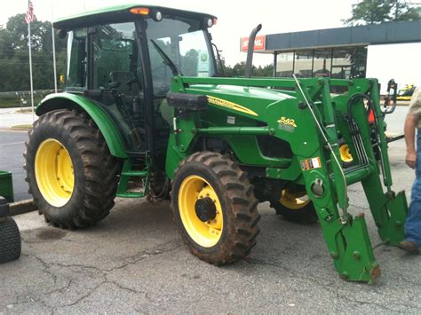 Deere 5525: Specs, Engine, Transmission, Dimensions