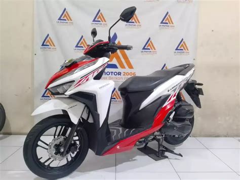 CASH KREDIT VARIO 150 KEYLLES 2021 KM 13K KTP DAERAH BSATT CC 0 SPAY