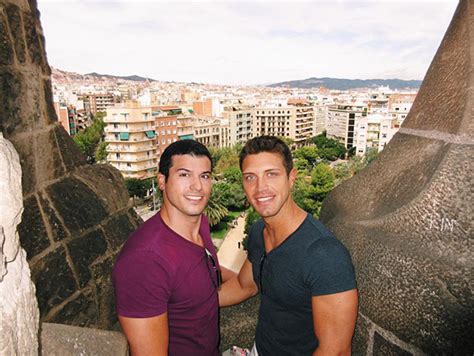 Incre Ble Pedida De Mano De Un Presentador Gay Shangay