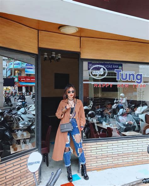 Hot girl Việt và những background sống ảo quen mà chất