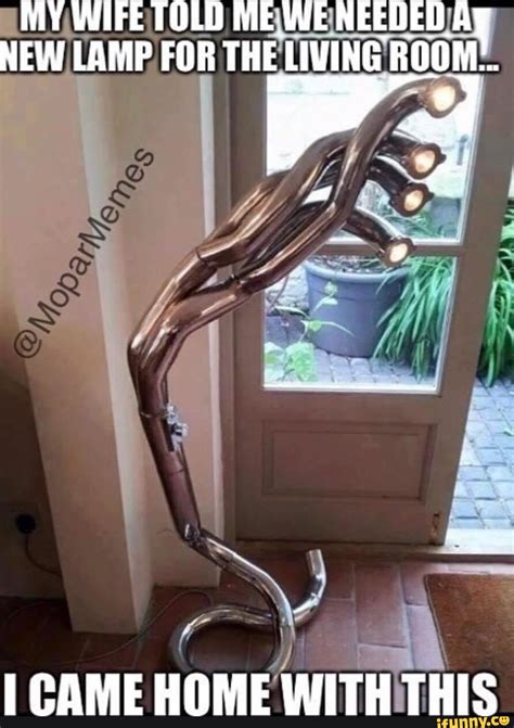 HEY YOU YEAH YOU SEE YOU SCROLLING WITH YOUR DRY ASS LIPS É AH AH AH DON T TRY AND LICK THEM