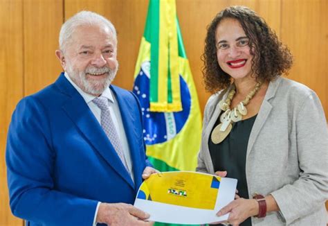 Ministra Da Ci Ncia E Tecnologia Debate Lula Proposta De Reajuste