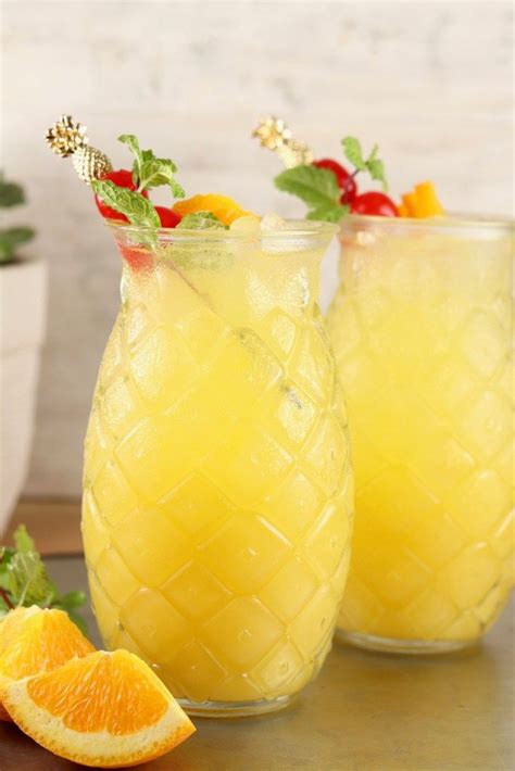 Pineapple Screwdriver Cocktails Are Super Simple To Make Easy To Mix