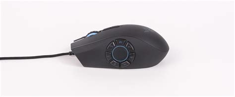 Razer Naga Hex V2 im Test | Kabellos und für Rechtshänder