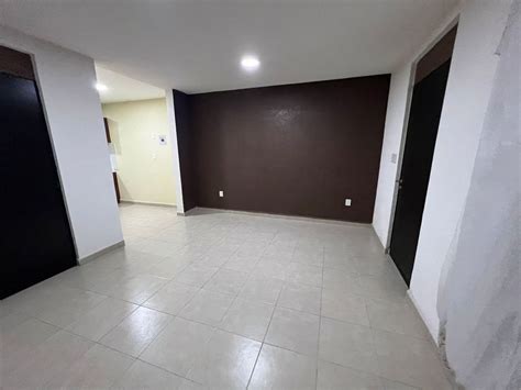 Venta Casa En Las Pergolas Irapuato Guanajuato Eb Ny7092 Icasasmx